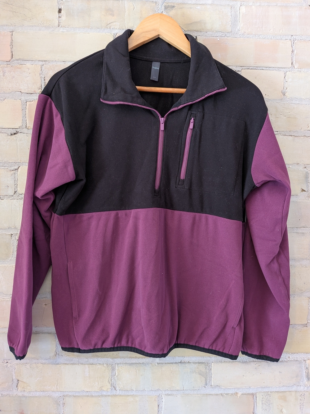 Hyba Two-Tone Half-Zip Pullover Sweater - Black & Plum